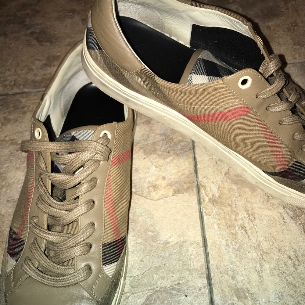 Burberry Nova Check Men Shoe